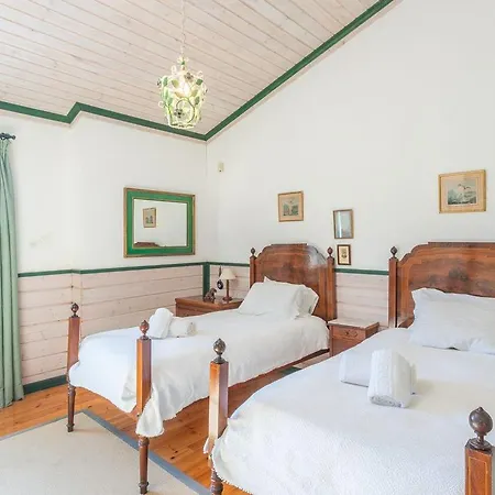 Villa Gramado - Marvelous 7 Bedroom With Private Pool And Beautiful Garden - Perfect For Large Nafarros