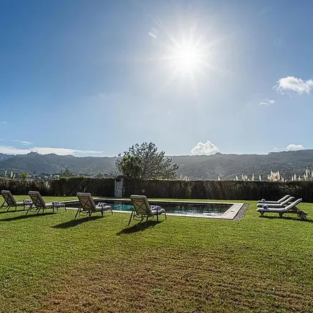 Villa Gramado - Marvelous 7 Bedroom With Private Pool And Beautiful Garden - Perfect For Large Nafarros